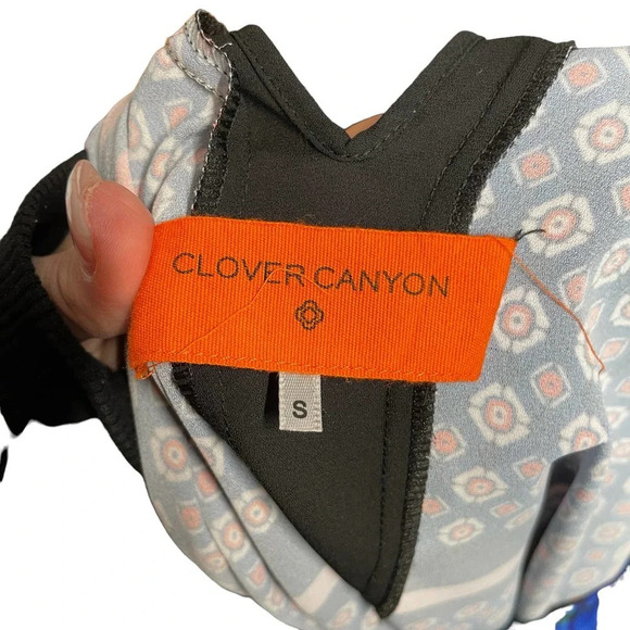 Clover Canyon Blue Floral Blooms Long Sleeve Blouse Size Small - Picture 7 of 9